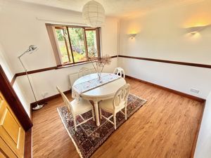 Dining room- click for photo gallery